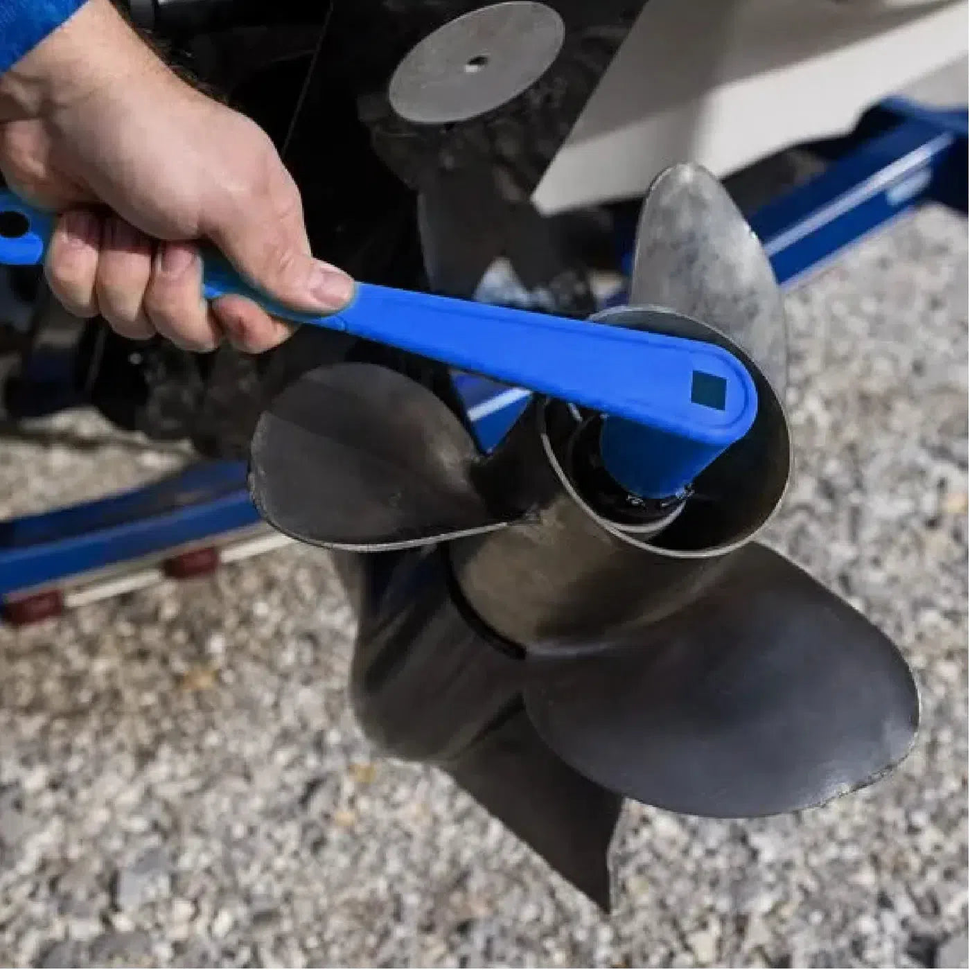 | Canadian Marine & Outdoor Equipment