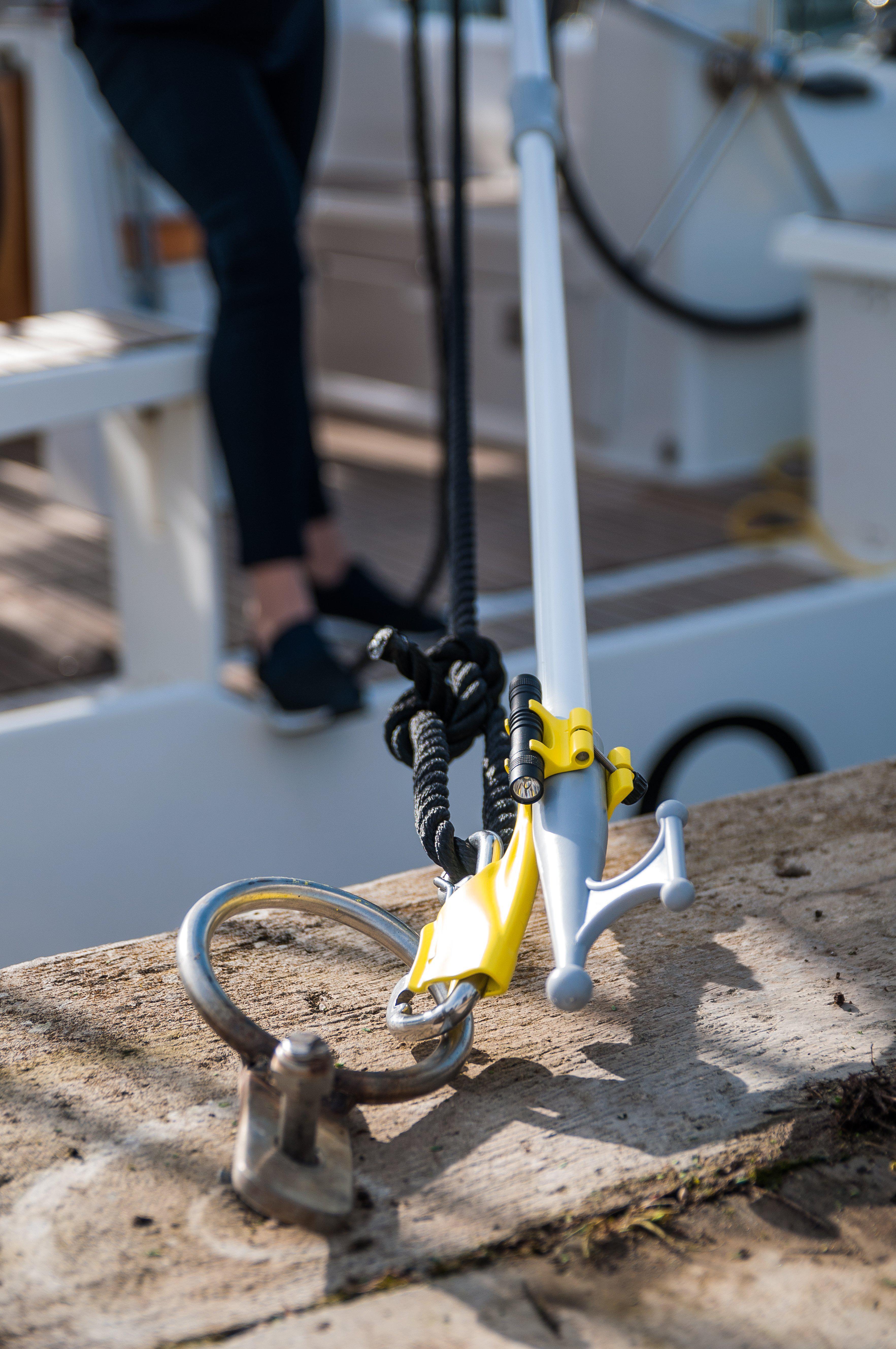 HOOKLINKER European Made All-in-One Multipurpose Mooring Hook-Canadian Marine &amp; Outdoor Equipment